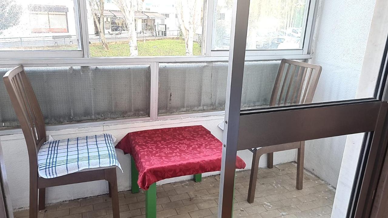 Lovely Room For Rent オディヴェーラス エクステリア 写真